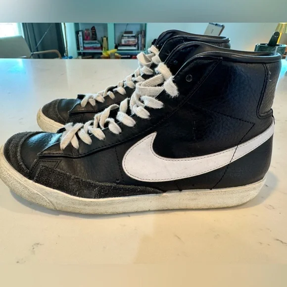 Nike Blazer hi tops - Picture 4 of 7